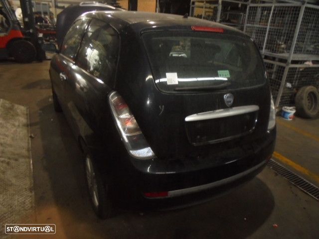 Carro MOT:  CXVEL: 735027911 LANCIA YPSILON 2009 1.2 60CV 3P PRETO GASOLINA - 8
