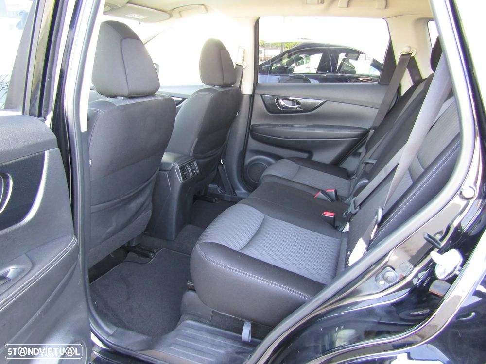 Nissan X-Trail 1.6 dCi Tekna - 23