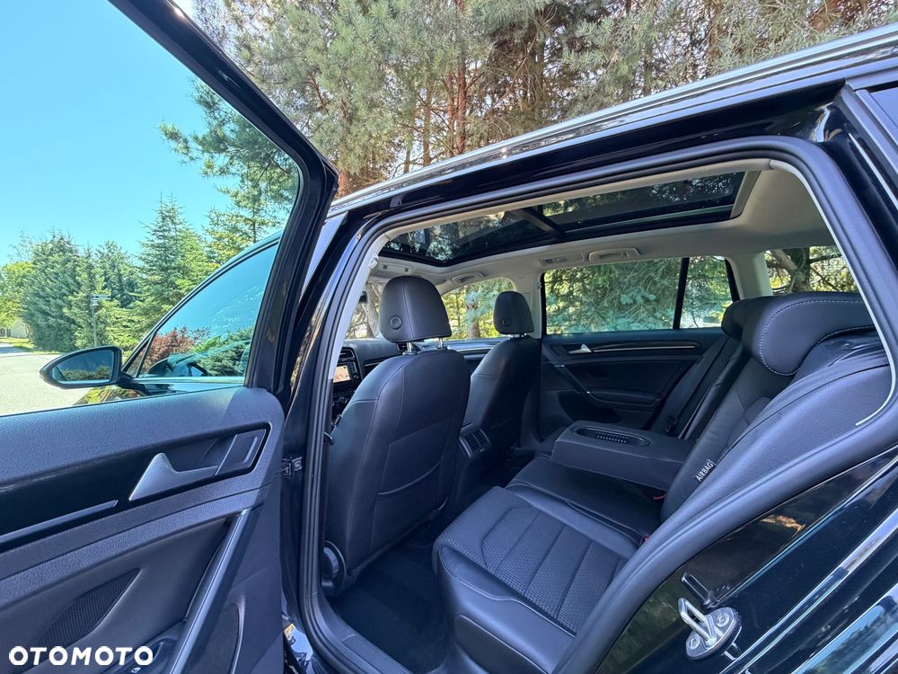 Volkswagen Golf Variant 1.6 TDI BlueMotion Technology DSG Allstar - 20
