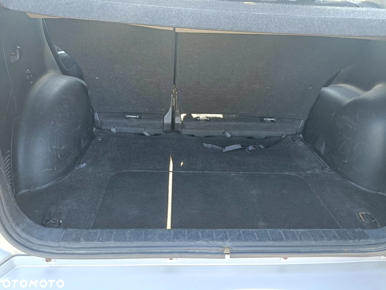 Suzuki Grand Vitara 1.9 DDiS - 8