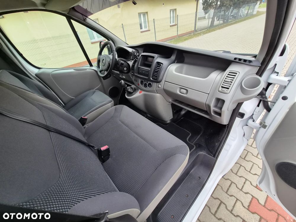Opel Vivaro - 31