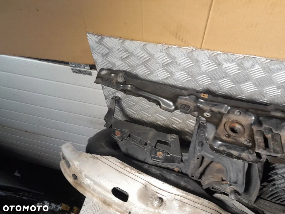 BMW E39 PAS PRZEDNI WZMOCNIENIE WENTYLATOR 3.0 DIESEL - 6
