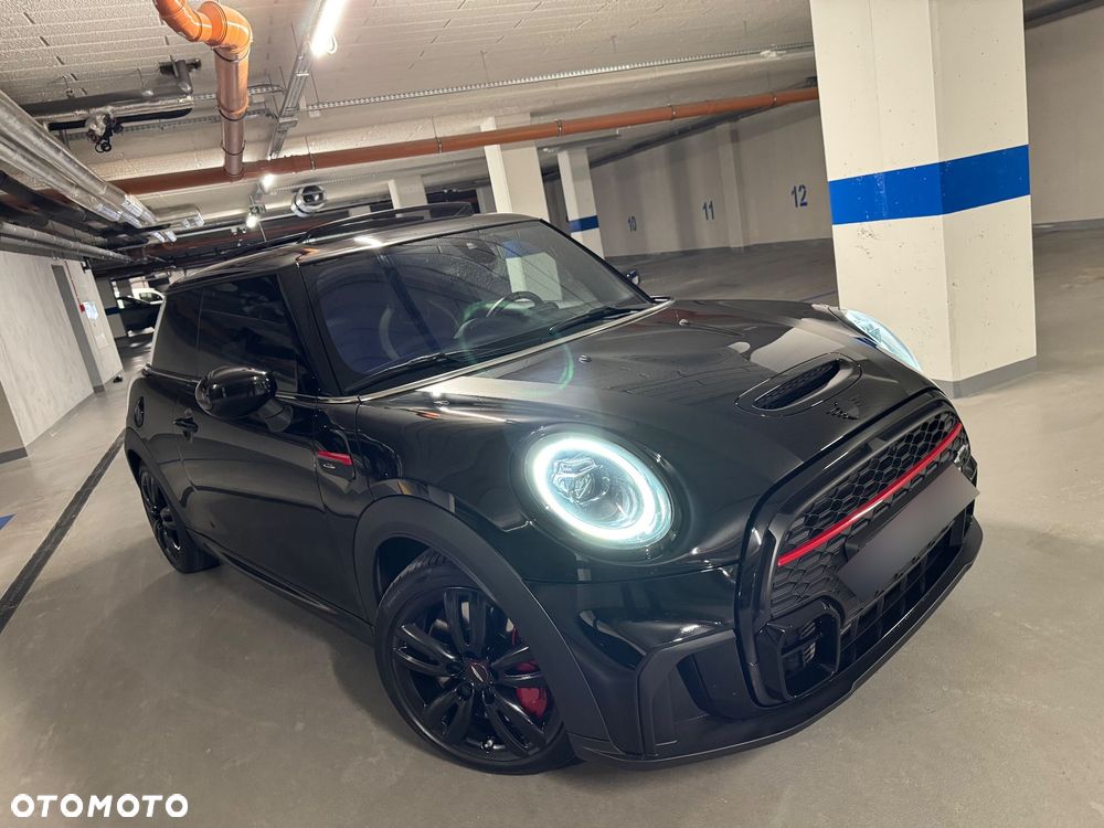 MINI John Cooper Works - 40