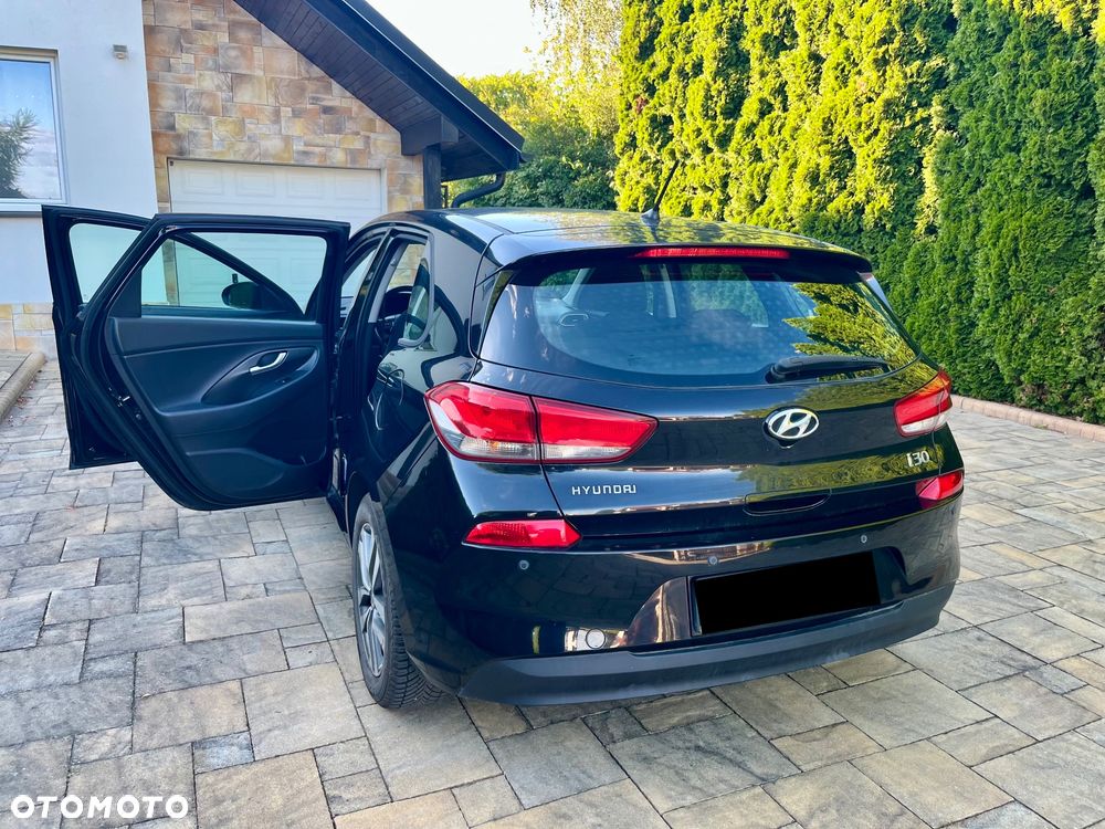 Hyundai i30 1.4 Classic + - 4