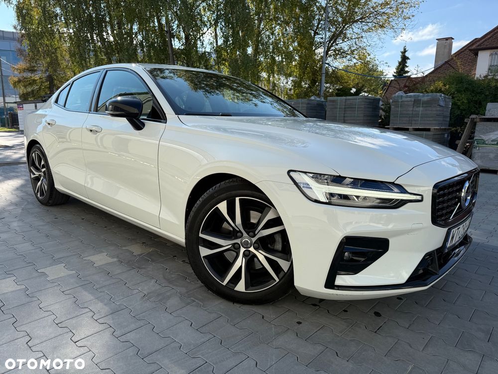 Volvo S60 T4 R-Design - 4