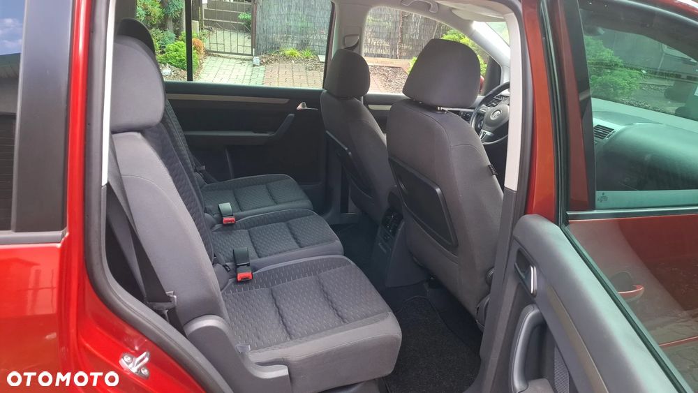 Volkswagen Touran 1.4 TSI United - 9