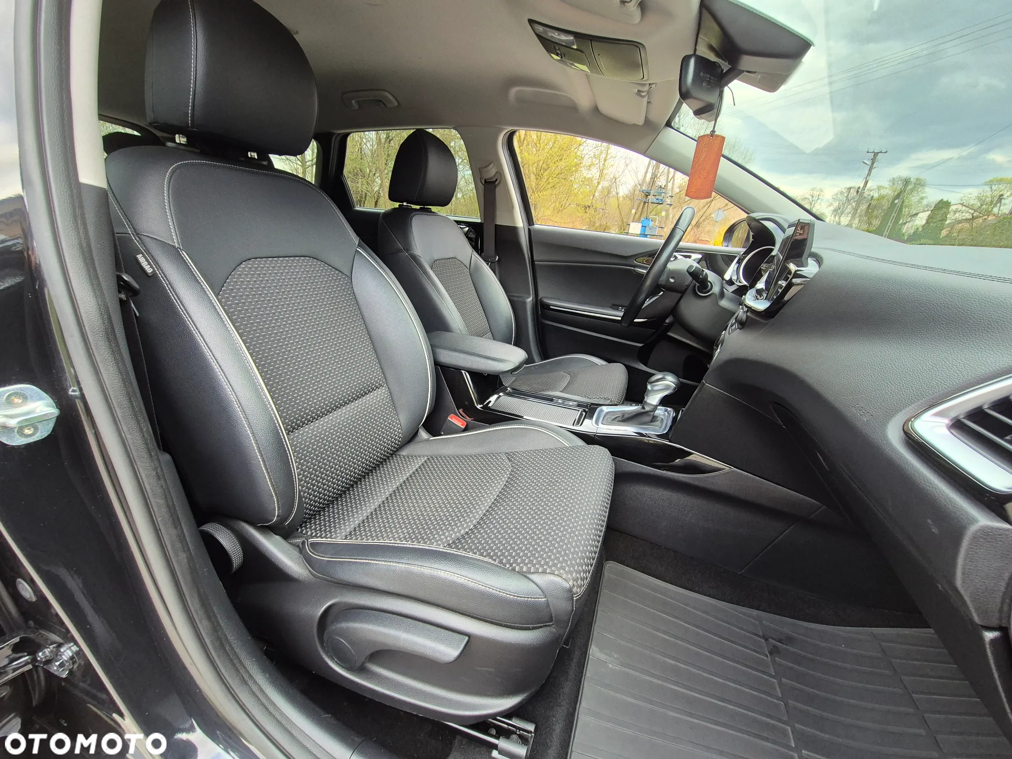 Kia Ceed 1.6 CRDi DCT GT Line - 23