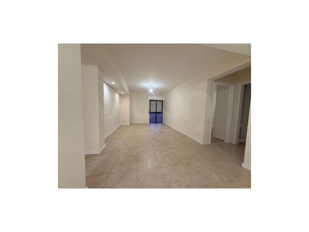 Apartamento T2 em Mem Martins, Sintra - Grande imagem: 3/13