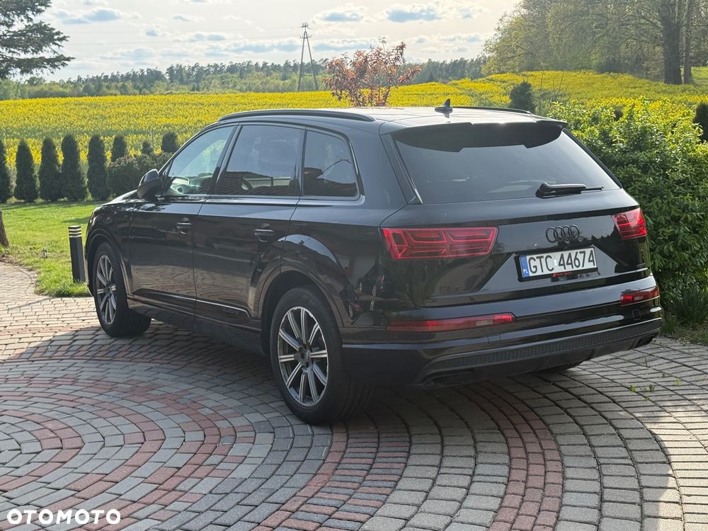 Audi Q7 - 3