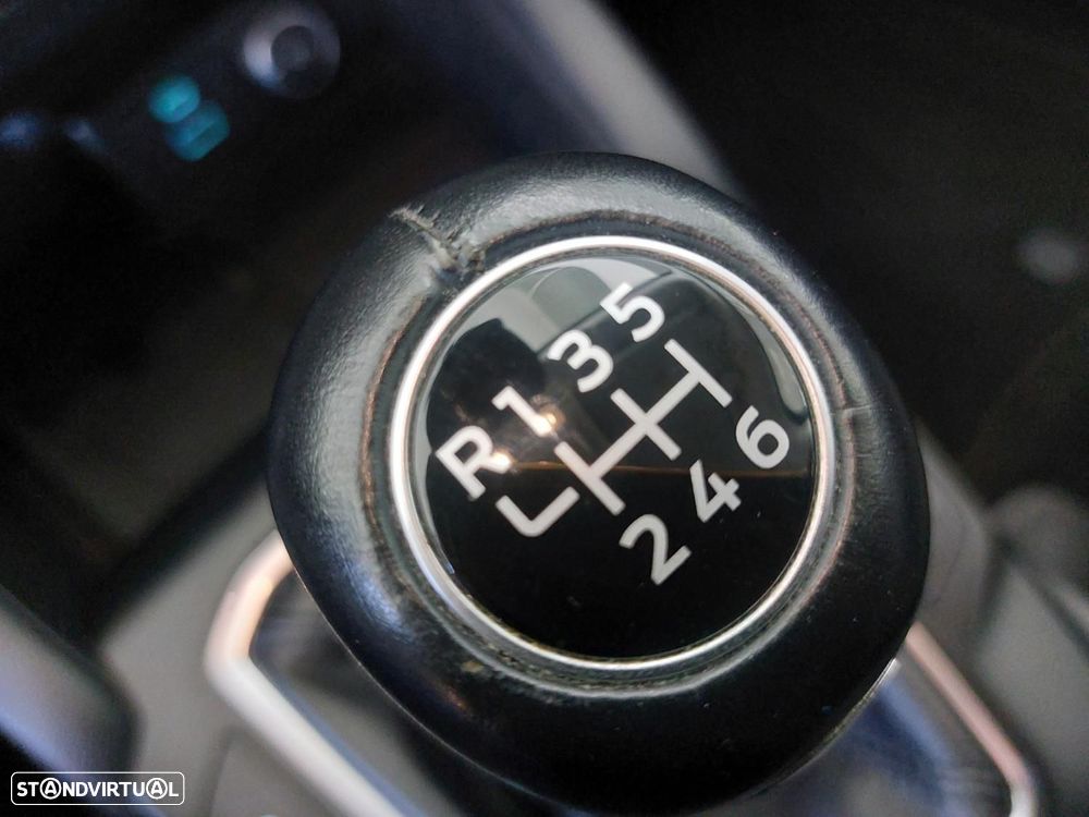 Ford Kuga 1.5 TDCi EcoBlue Titanium - 32