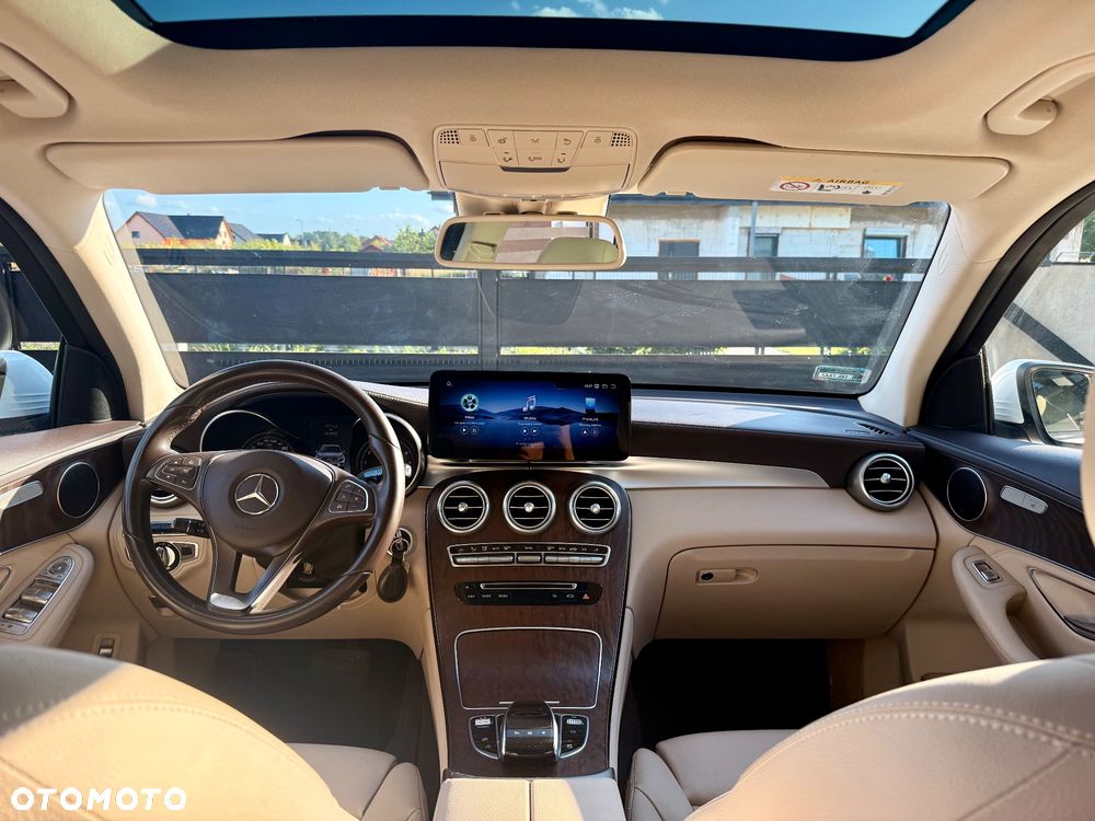 Mercedes-Benz GLC - 20