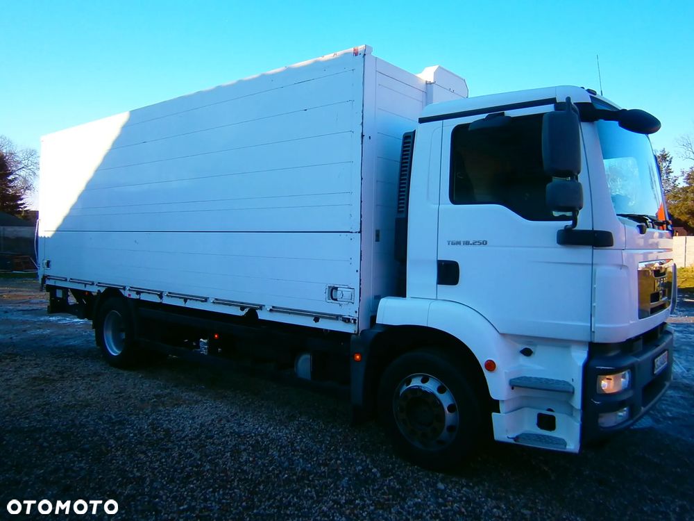 MAN MAN TGM 15 250 MAŁY PRZEBIEG EURO 5 - 11