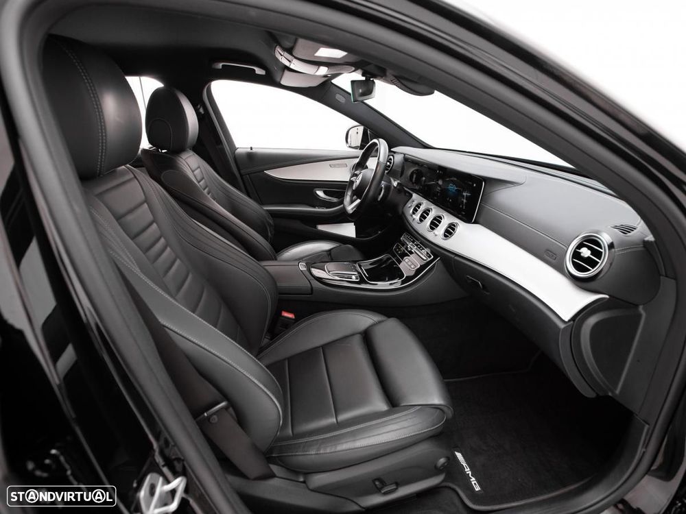 Mercedes-Benz E 300 de 4Matic 9G-TRONIC AMG Line - 10