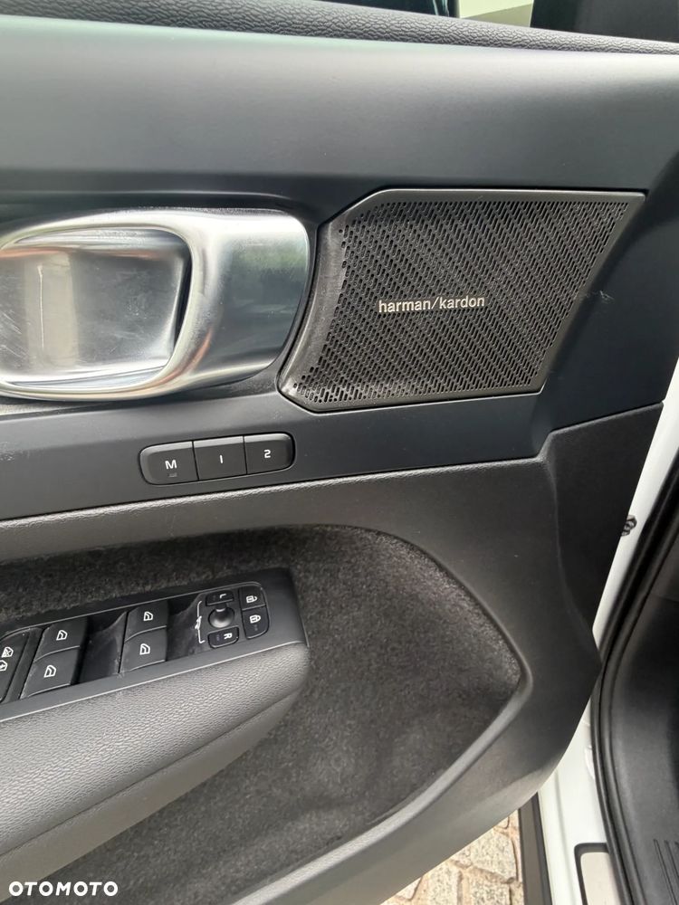 Volvo XC 40 - 12