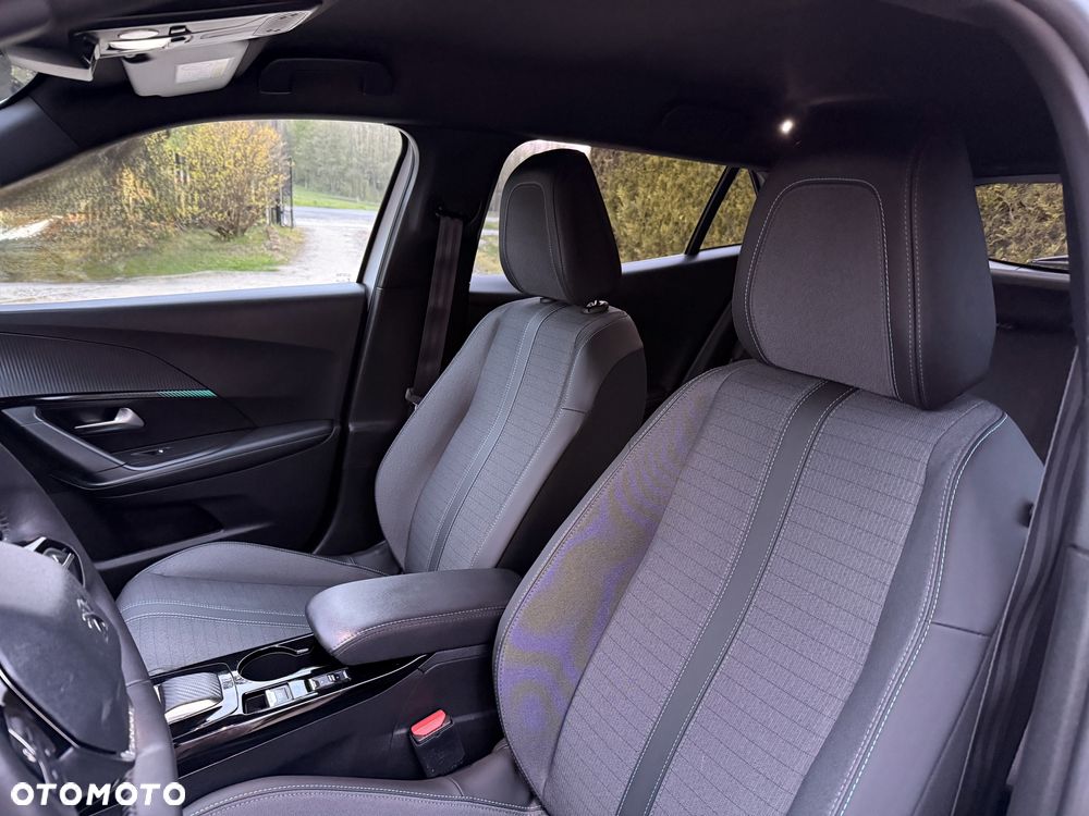 Peugeot 2008 1.5 BlueHDi Allure Pack S&S EAT8 - 9