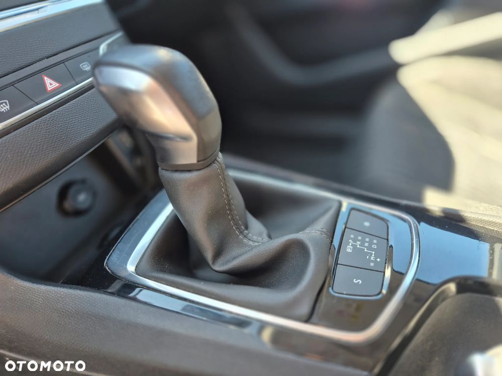 Peugeot 308 1.6 BlueHDi Active S&S EAT6 - 25