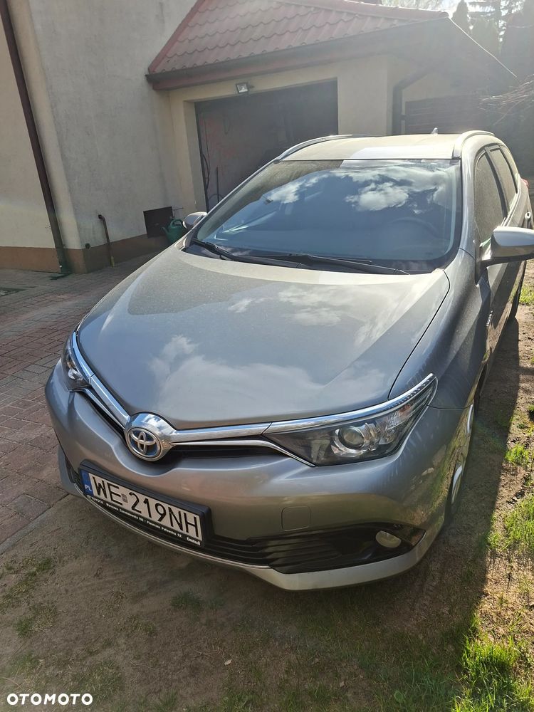 Toyota Auris Hybrid 135 Comfort - 1