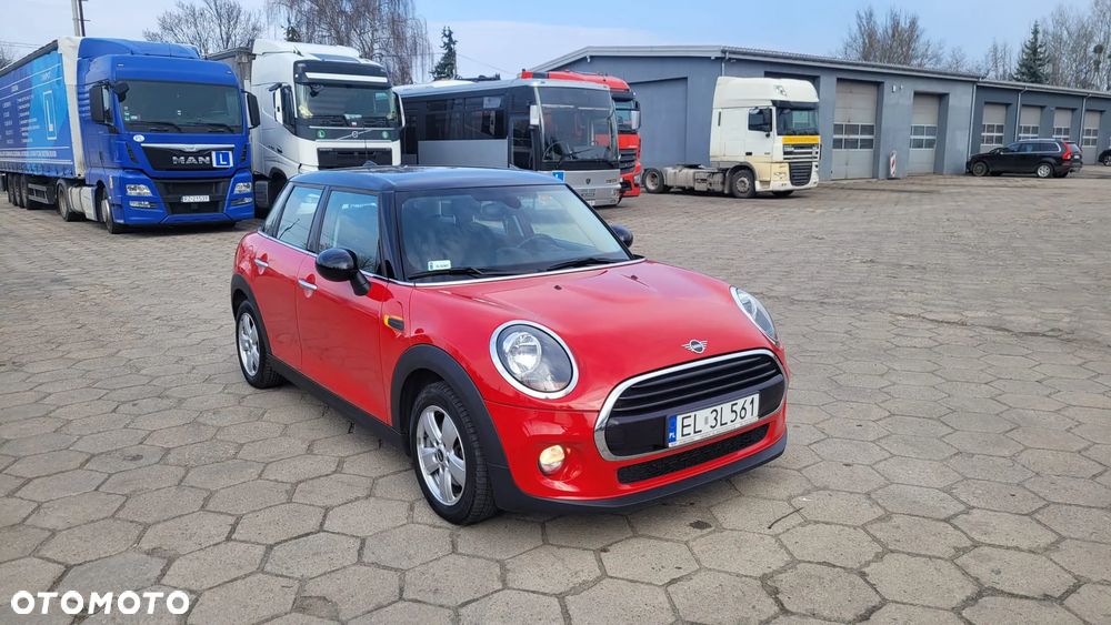 MINI Cooper Standard - 3