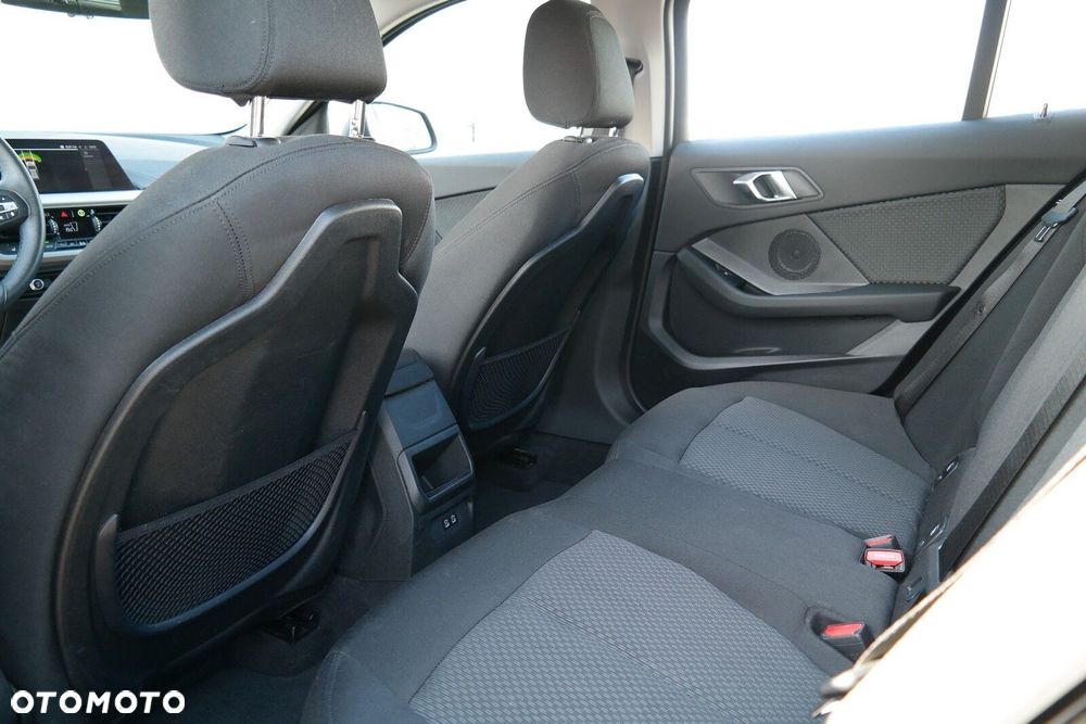 BMW Seria 1 - 11