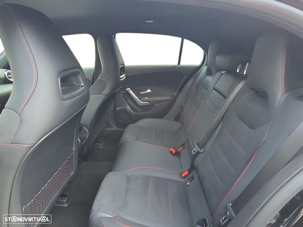 Mercedes-Benz A 250 e 8G-DCT AMG Line Advanced Plus - 23