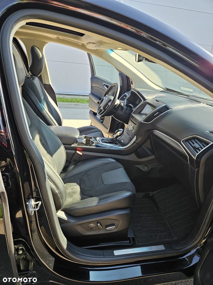 Ford Edge - 30