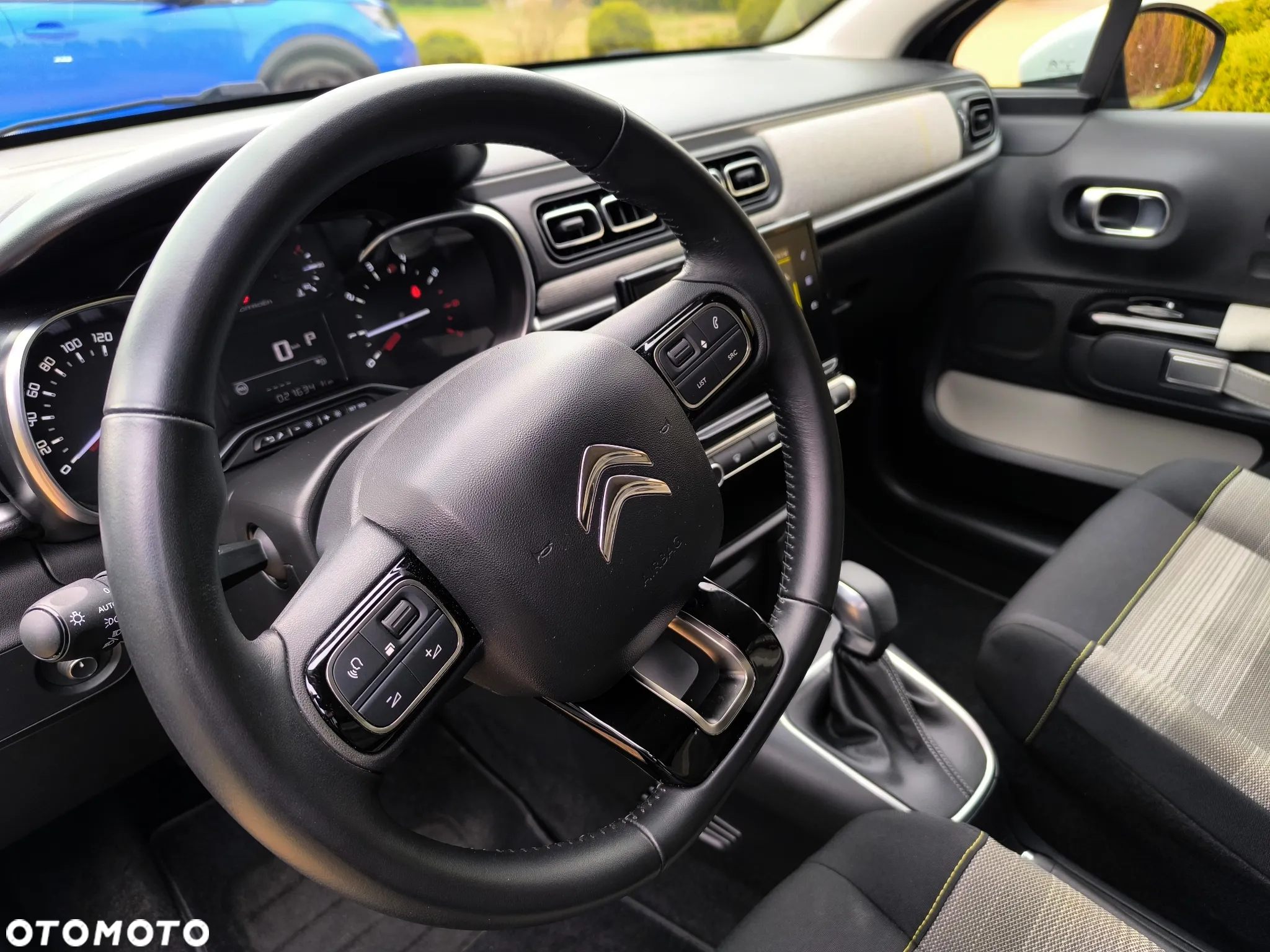 Citroën C3 Pure Tech 110 S&S EAT6 MAX - 8