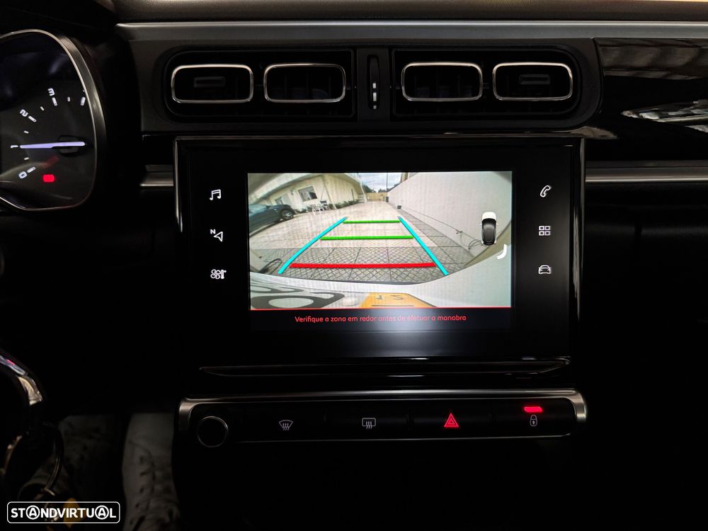 Citroën C3 1.2 PureTech Shine - 39