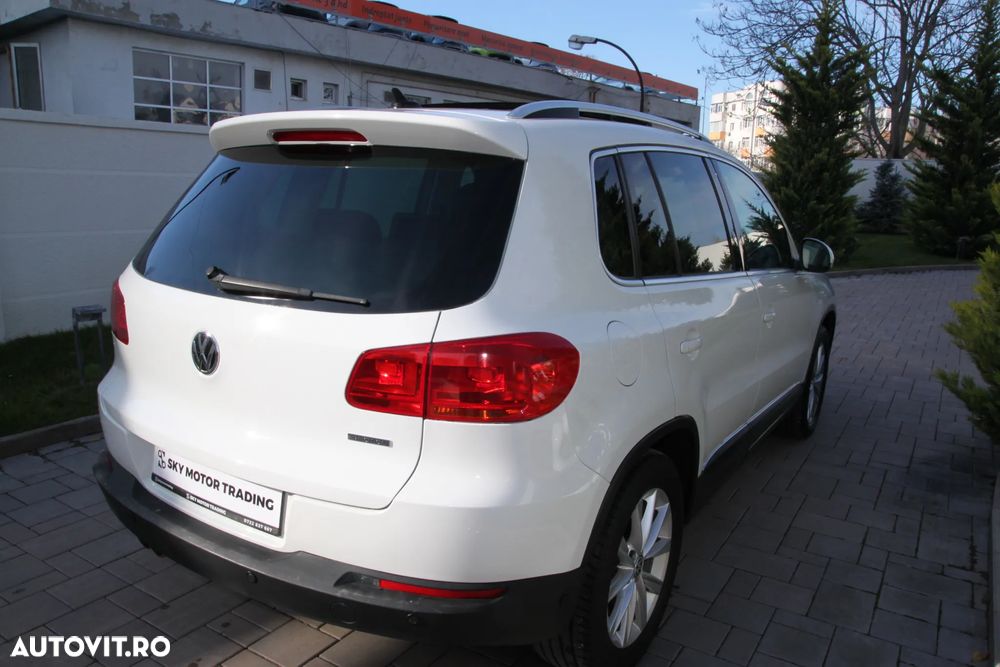 Volkswagen Tiguan 2.0 TDI 4Motion DSG Sport & Style - 39