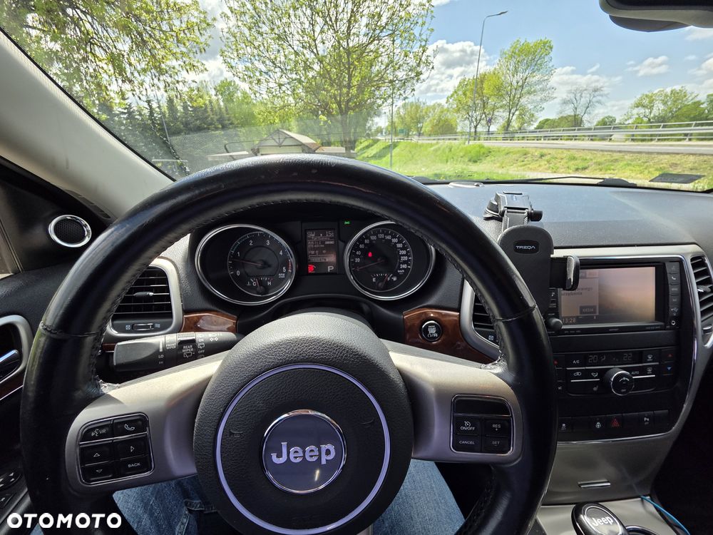 Jeep Grand Cherokee - 4