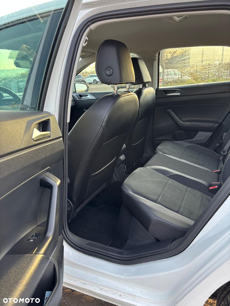 Volkswagen Polo 1.0 TSI Highline - 12