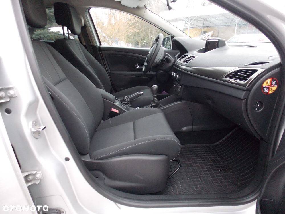 Renault Megane ENERGY TCe 115 Start & Stop Bose Edition - 24