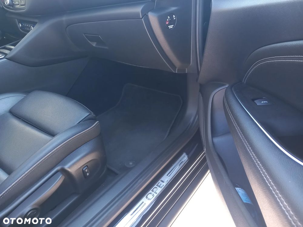 Opel Insignia 2.0 CDTI automatik Innovation - 21