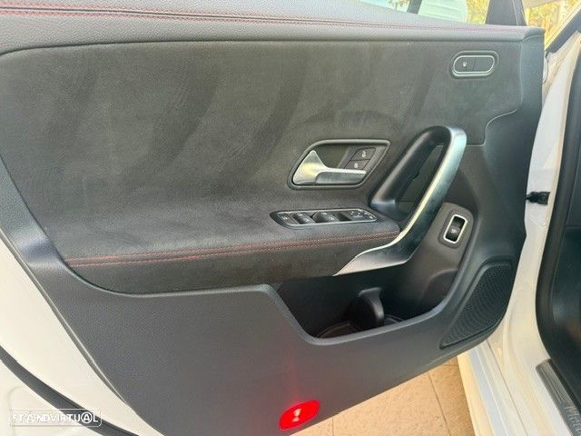 Mercedes-Benz CLA 200 d AMG Line Aut. - 12