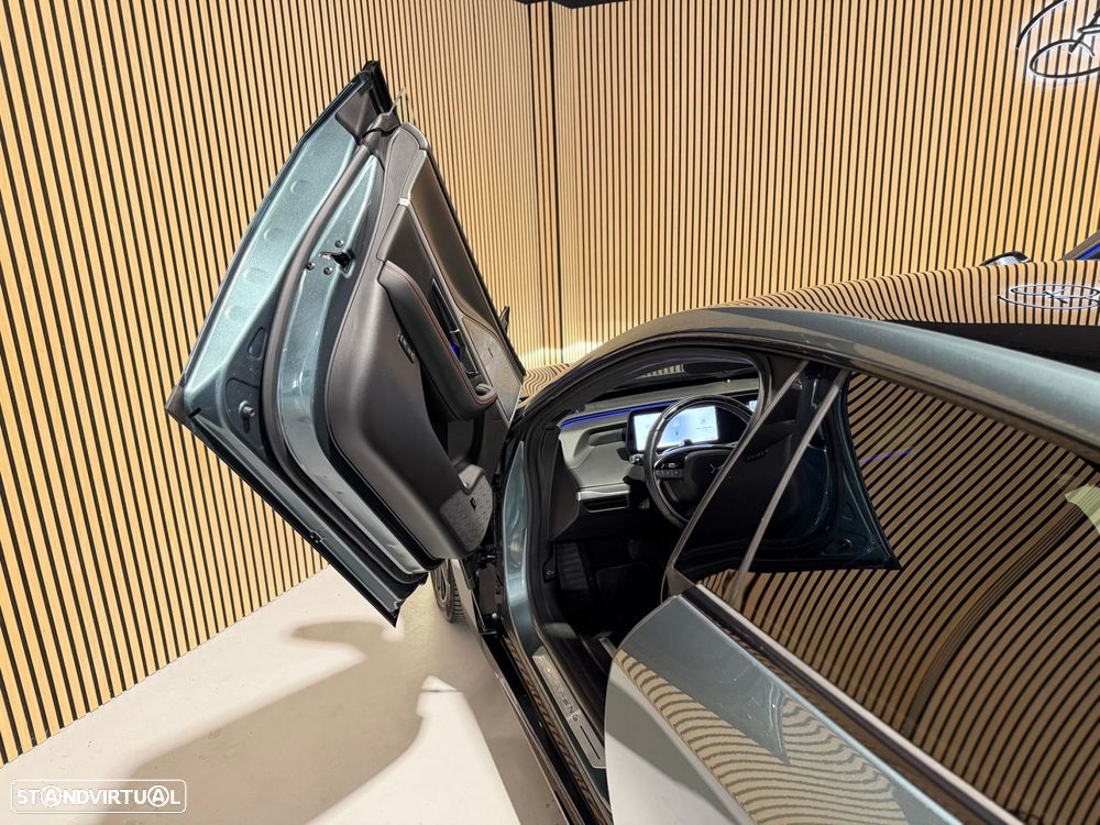 Xpeng P7i AWD Wing Edition - 12