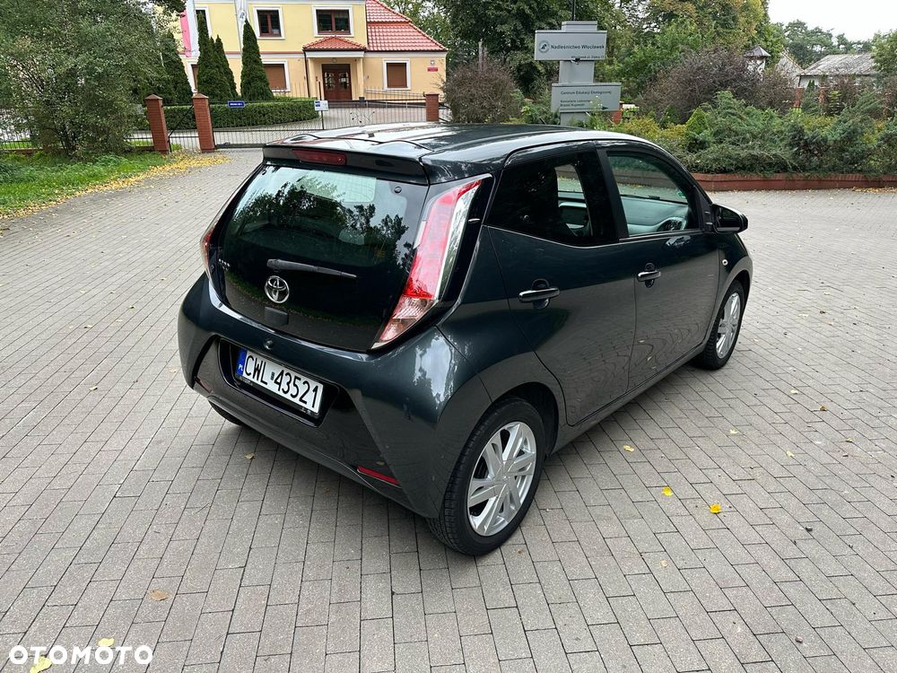 Toyota Aygo 1.0 VVT-i Sprint EU6 - 5