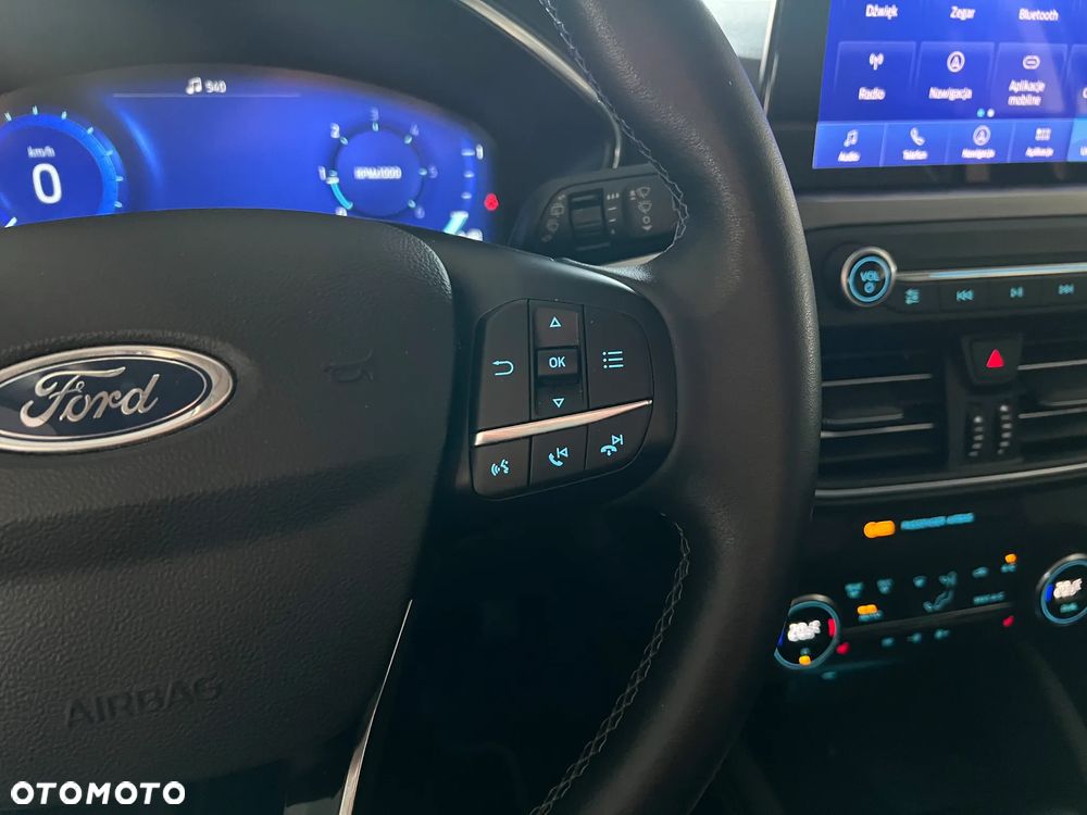 Ford Focus 2.0 EcoBlue Titanium Business - 26