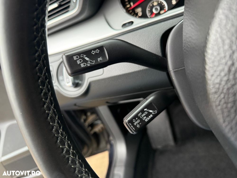 Volkswagen Passat - 13