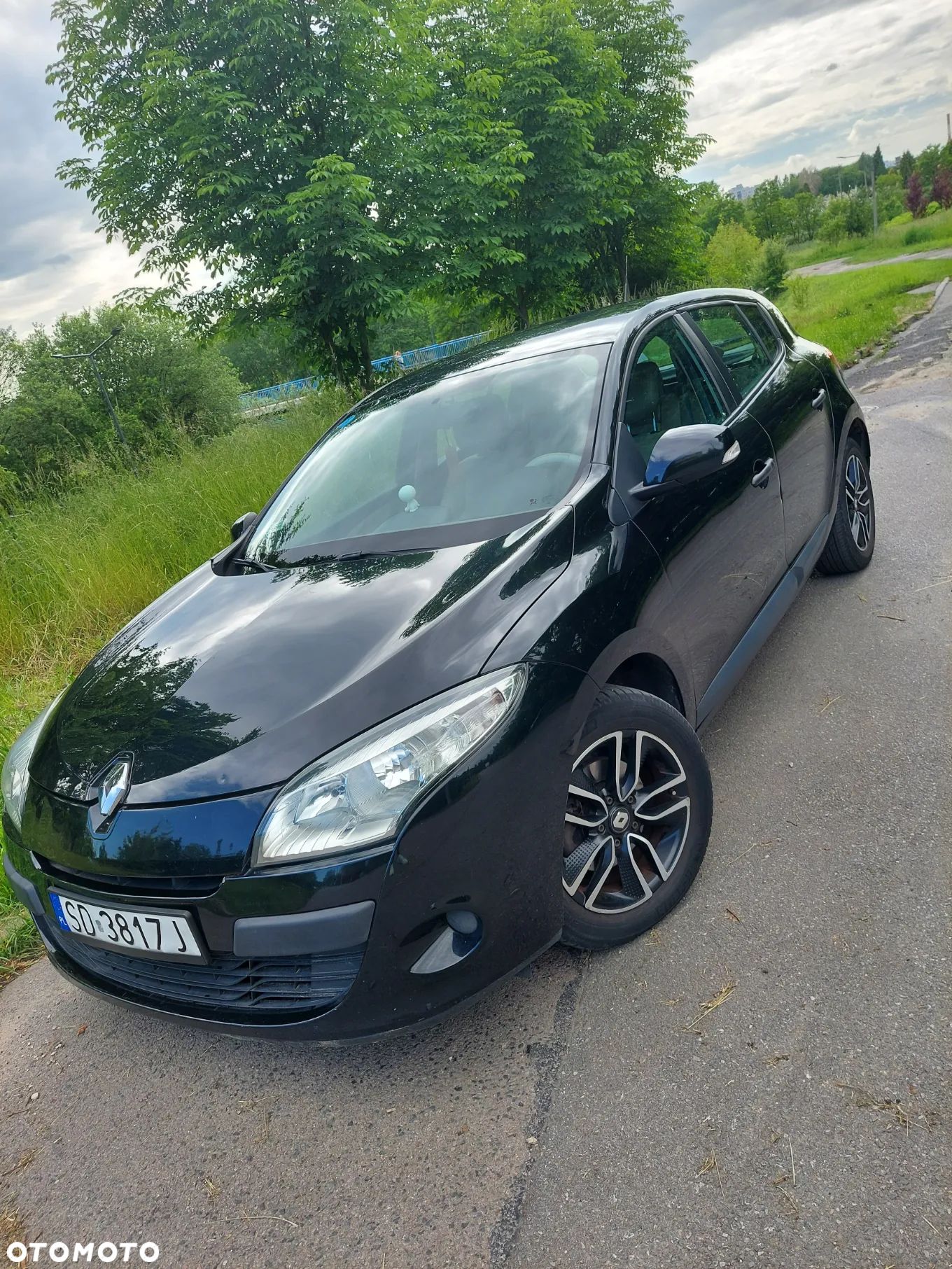 Renault Megane 1.5 dCi Color Edition - 1