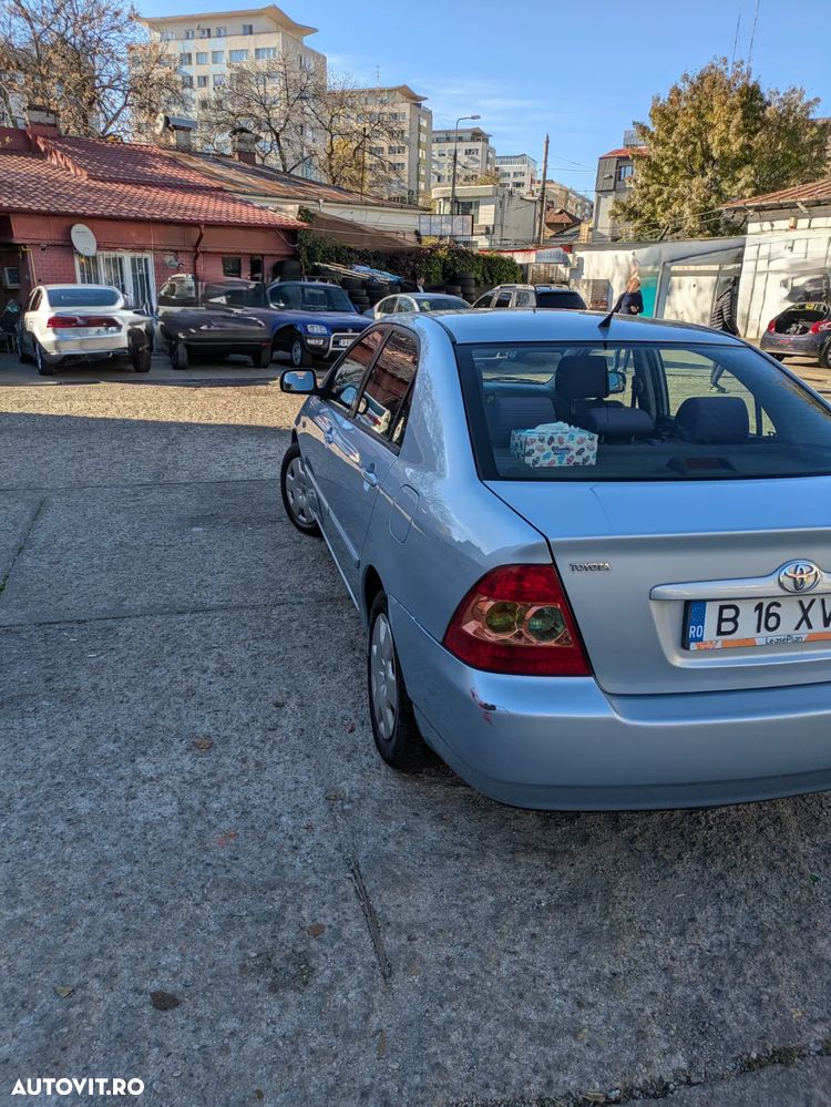 Toyota Corolla - 7