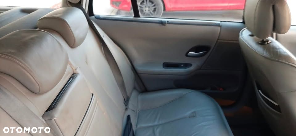 Renault Laguna 2002 photo 3