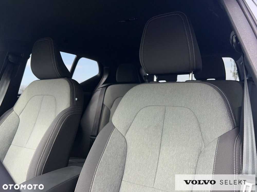 Volvo XC 40 B3 B DKG Core - 13