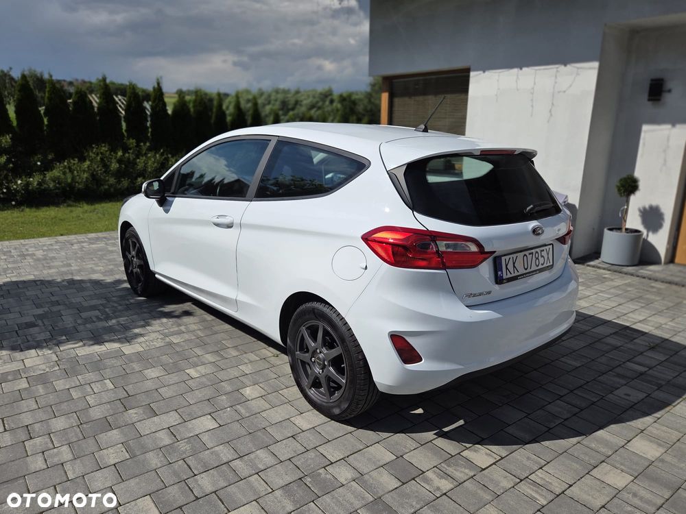 Ford Fiesta 1.1 COOL&CONNECT - 16