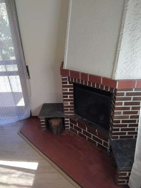 Casa T2 excelente localização - Grande imagem: 5/7