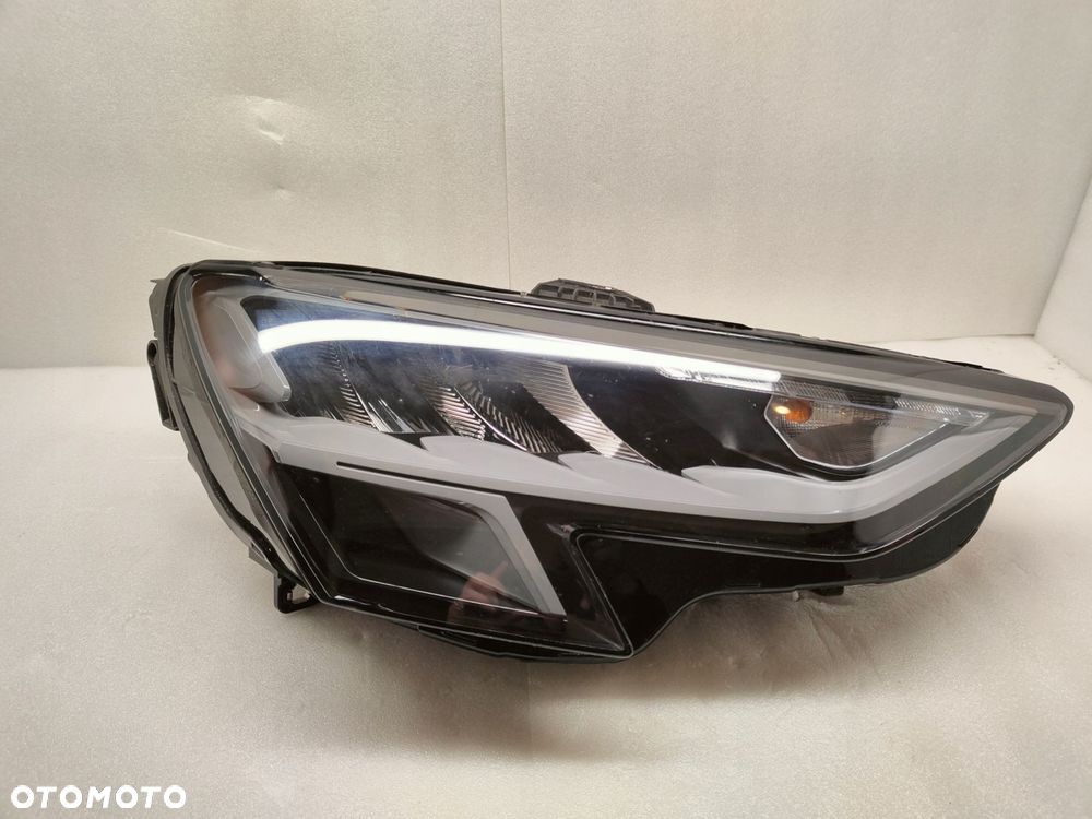 audi a3 8y full led lampa prawy przód 8y0941012 - 1