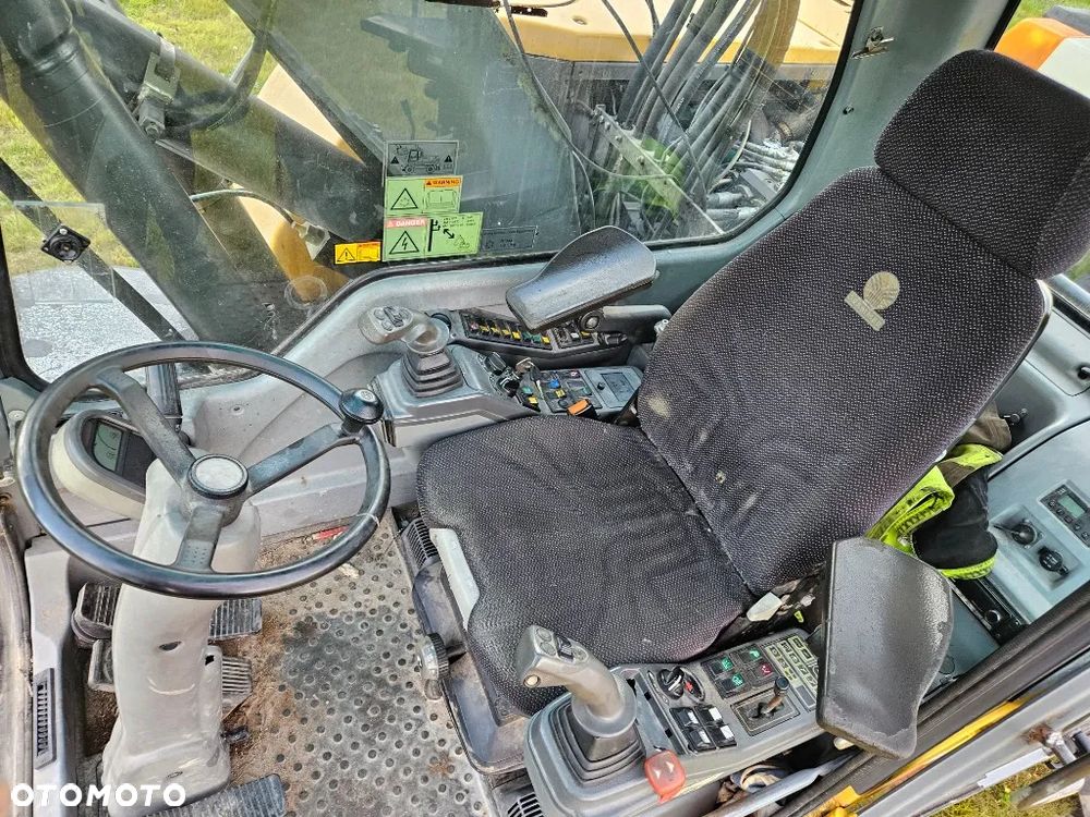 Volvo EW160B - 13