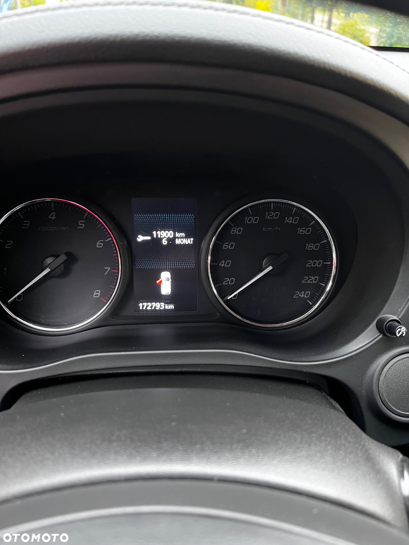 Mitsubishi Outlander 2.0 Intense 2WD CVT - 22