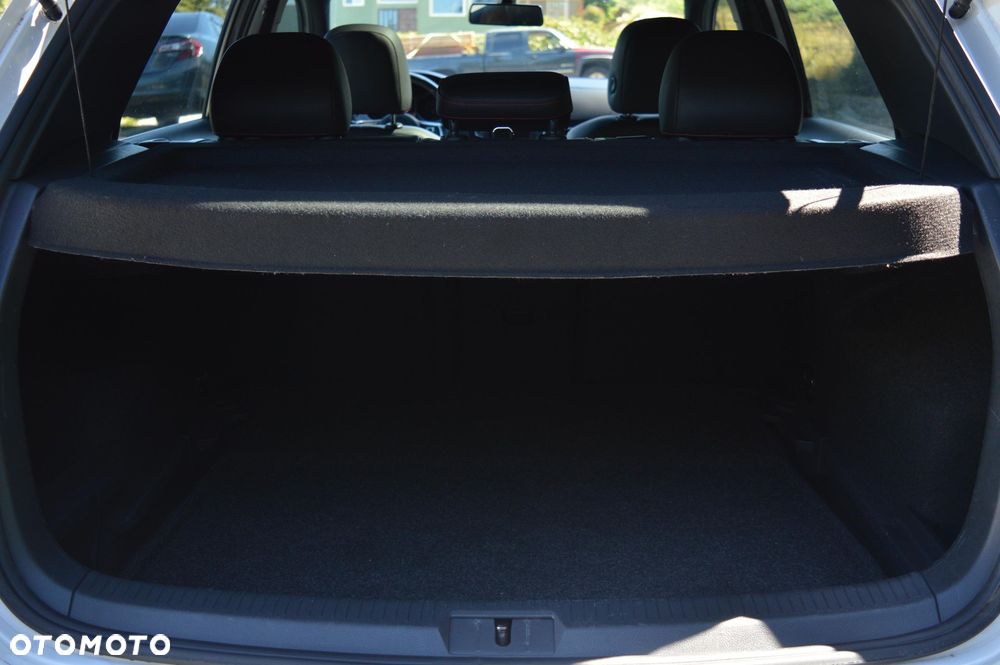 Volkswagen Golf GTI (BlueMotion Technology) DSG - 19