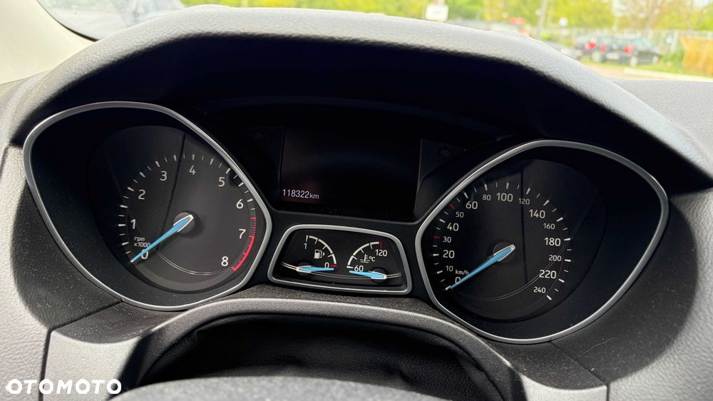 Ford Focus - 7