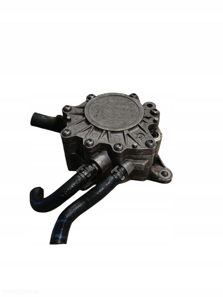 pompa vacu vacum vw golf v 2.0 tdi 03g145209 - 3
