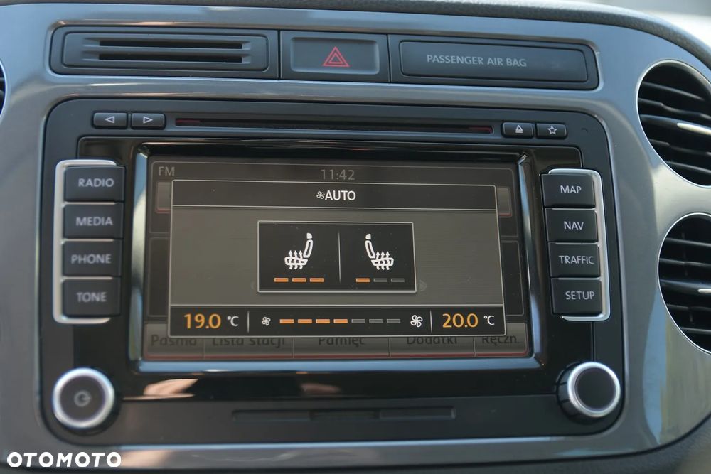 Volkswagen Tiguan 2.0 TDI DPF 4Motion DSG Sport & Style - 32